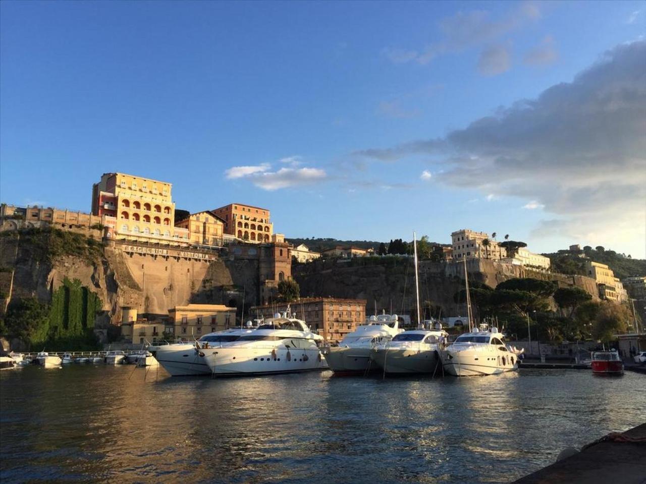 Il Dolce Rifugio Apartment Sorrento Luaran gambar